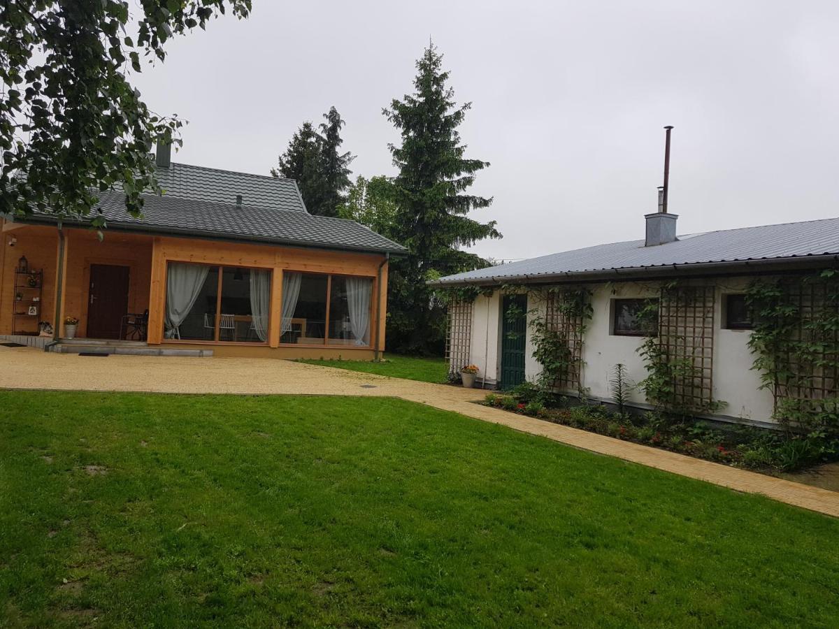 Vila Kosiedlisko Kraśnik Exteriér fotografie